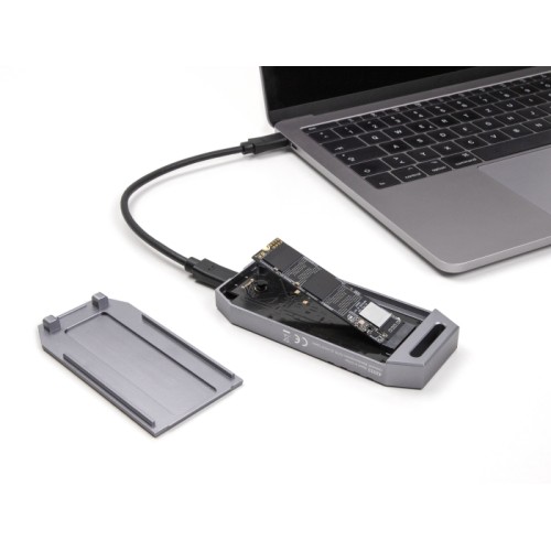 Delock M.2 NVMe SSD Enclosure USB 40 Gbps - tool free
