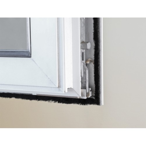 Delock Brush Strip self-adhesive 8 mm - length 5 m black