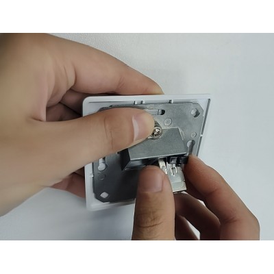 Delock Keystone Module coupler RJ45 jack to RJ45 jack Cat.6A with metal latch and clip shielded 2